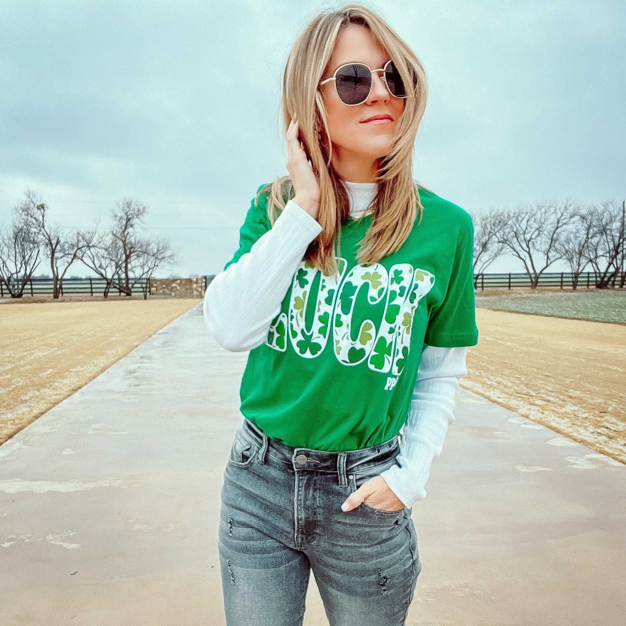 Clothing Prickly Pear TX Graphic Tees | Luck' Shamrock Short Sleeve Graphic Tee