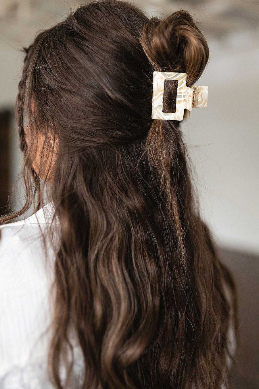 Accessories Ave Shops Hair Ties & Clips | Small Square Claw Clip In Gold Pearl (Ships In 1-2 Weeks)