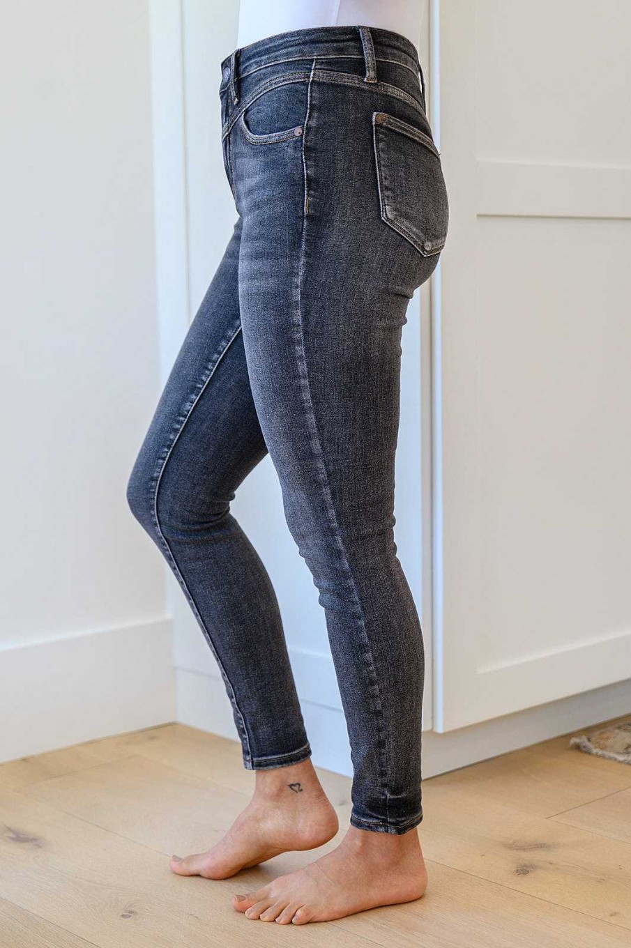 Clothing LH May Sale Denim | Tabitha Front Yoke Skinny Black Wash Jeans By Judy Blue (Ships In 1-2 Weeks)