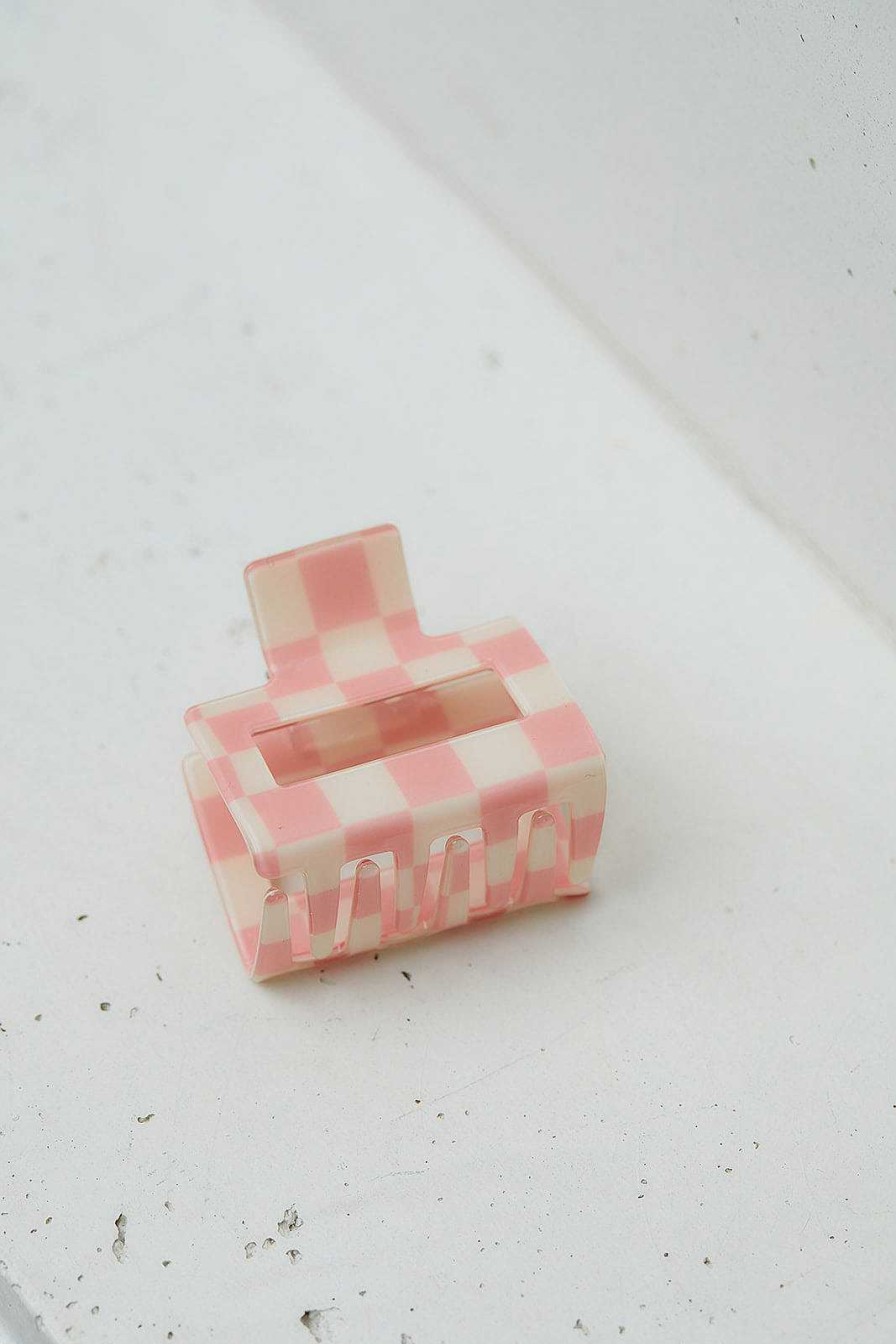 Accessories Ave Shops Hair Ties & Clips | Checkered Claw Clip In Pink (Ships In 1-2 Weeks)